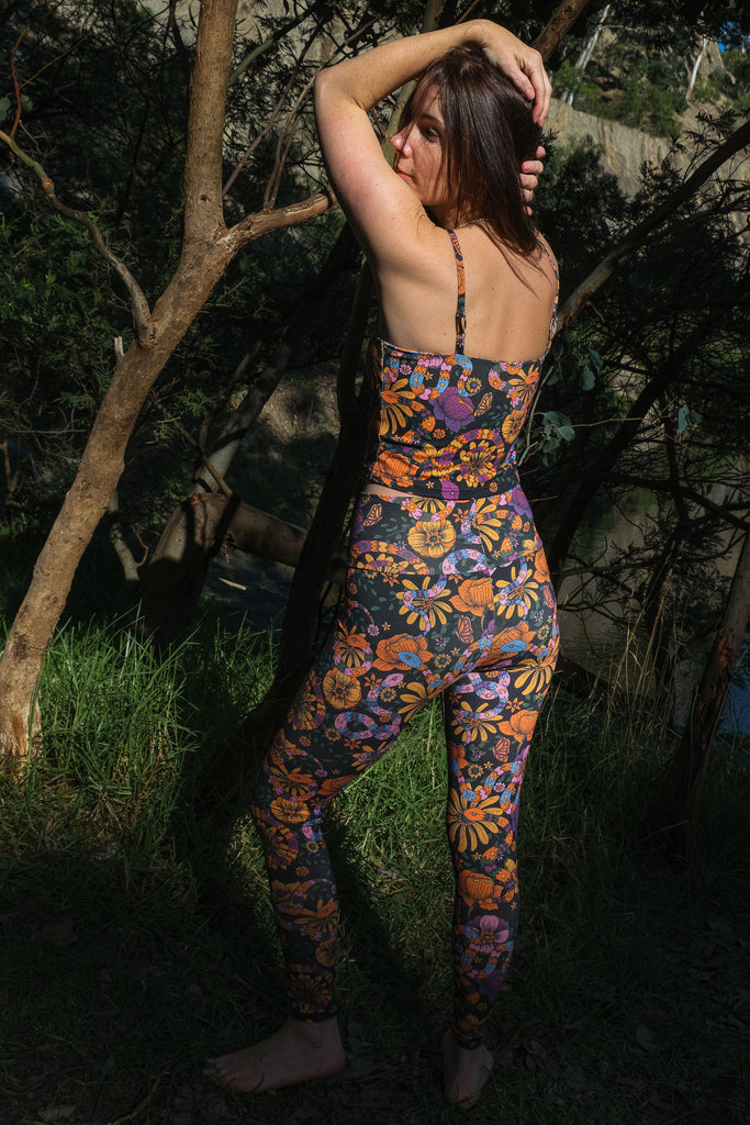 Snakes and Blooms Leggings - Midnight